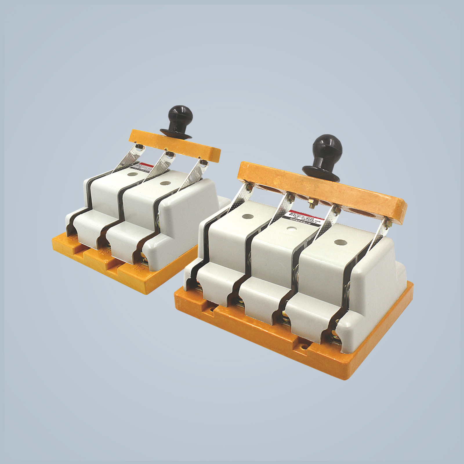 HD11F/HS11F系列保護(hù)型開(kāi)啟式刀開(kāi)關(guān)